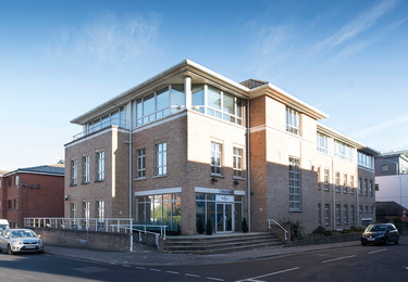 Clarendon road RH1 office space – Building external