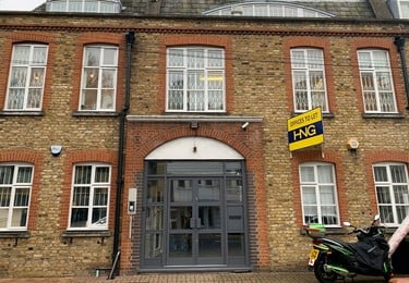 Latimer Road W12 office space – Building external