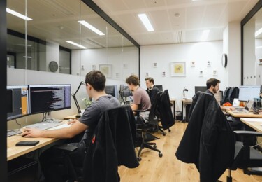 Private workspace in 12 Hammersmith Grove, Regus (Hammersmith, W6 - London)