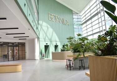 Reception in Link Spaces, Villiers Serviced Offices, Slough, SL1 - South East