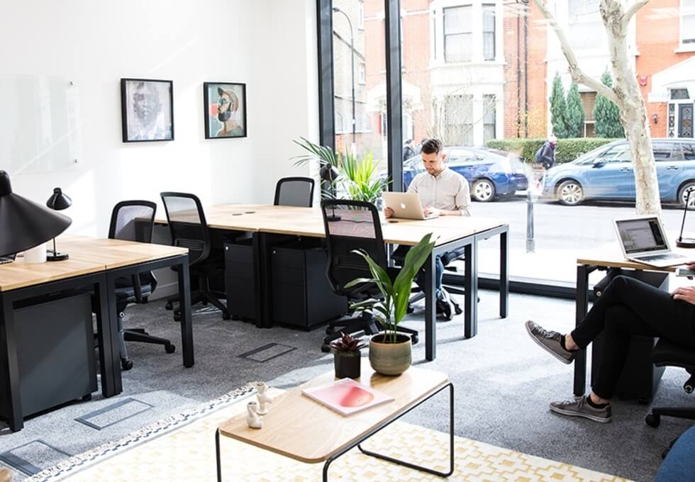 Hammersmith Rd, W6 7JP: Office Space to Rent (Serviced)
