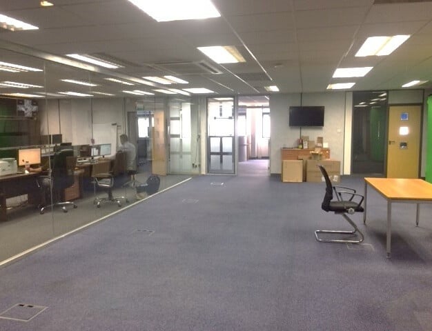 Dedicated workspace, Minerva Business Centre, Globstar Enterprise Ltd in Park Royal