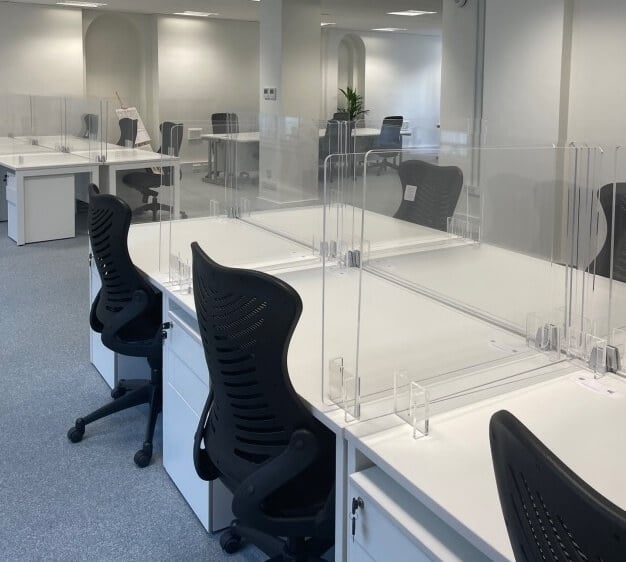 Private workspace in 6-7 Queen Street, Clockhouse Property Consulting Limited (Bank, EC2 - London)