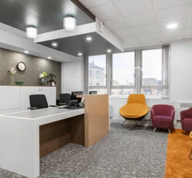 Reception area at Norwich House, Regus in Hull