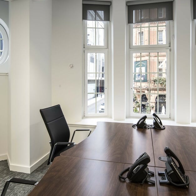 Private workspace in North Audley Street, The Argyll Club (LEO) (Mayfair)