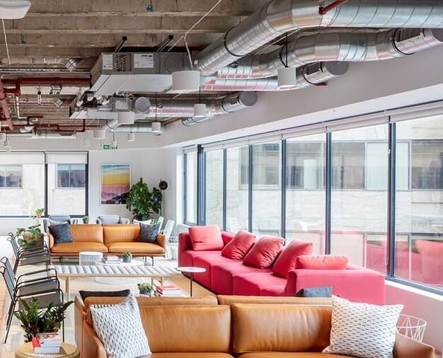 Breakout area at 8 Devonshire Square, WeWork in Liverpool Street