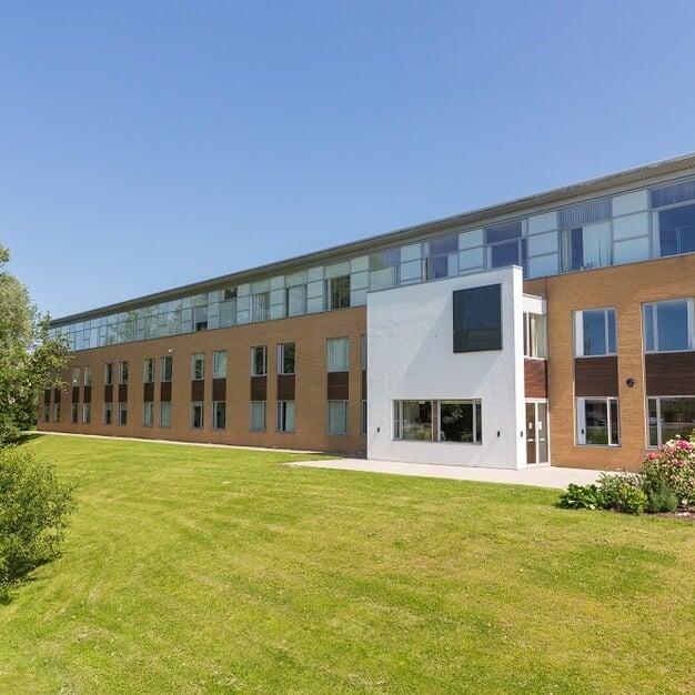 Building pictures of Kestrel Court, Pure Offices at Gloucester