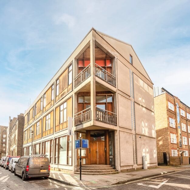 The building at 21 Queen Elizabeth Street, Workpad Group Ltd in Bermondsey, SE16 - London