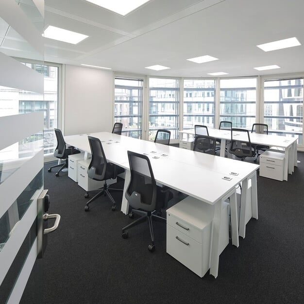 Shared deskspace in Cannon Street, Co Work Space LLP in Cannon Street