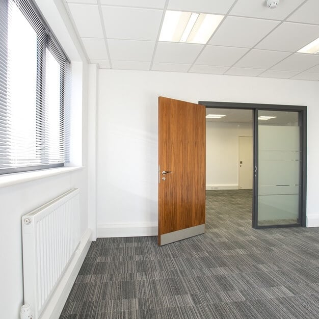 Private workspace in Broadwell Road, Pure Offices (Oldbury)
