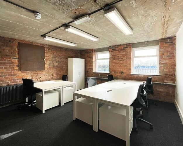 Private workspace in Chimney Building, NBT Offices Ltd (Liverpool, L2 - North West)