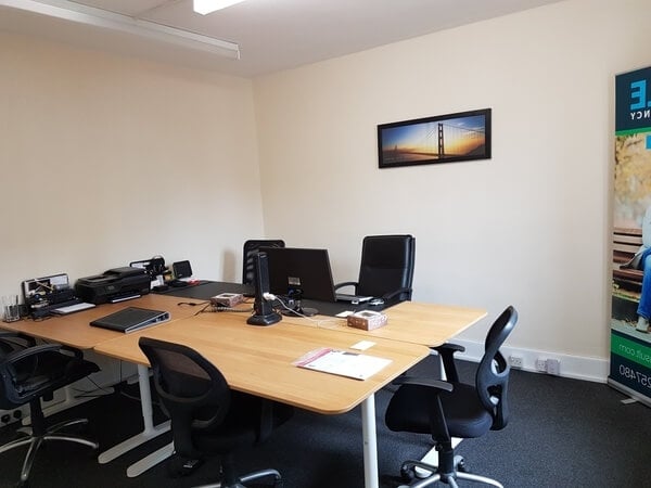 Private workspace - Station House, NRG Marketing in Kenilworth