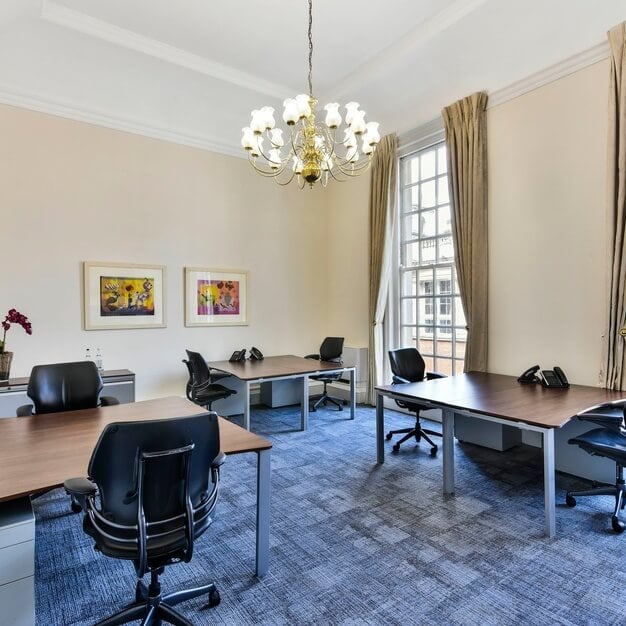 Dedicated workspace, Hudson House, The Argyll Club (LEO) in Covent Garden