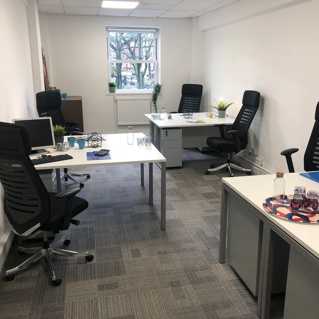 Private workspace, New Walk, Landmark Property Solutions in Leicester