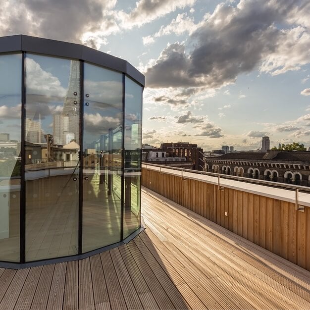 Use the roof terrace at Flat Iron Building, Kitt Technology Limited (Southwark)