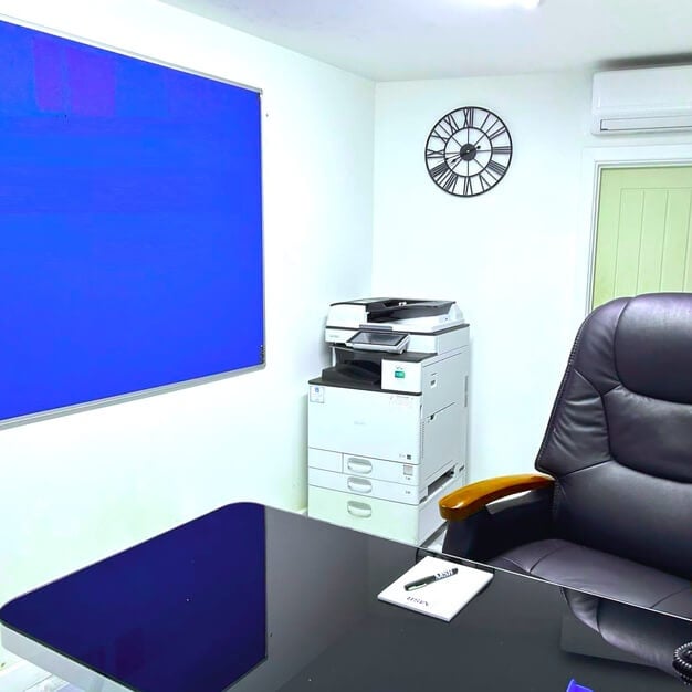 Private workspace, Ley Street, MSR Property Consultancy Services Ltd in Ilford, IG1 - London
