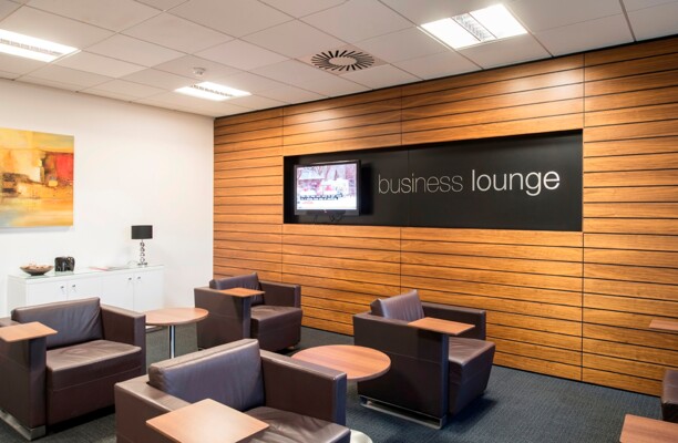 Bath Road UB7,UB10 office space – Break Out Area