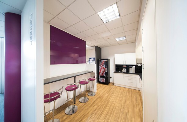 Bath Road SL1, SL6 office space – Break Out Area