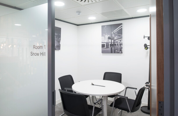 Newhall Street B1 office space – Meeting/Boardroom.