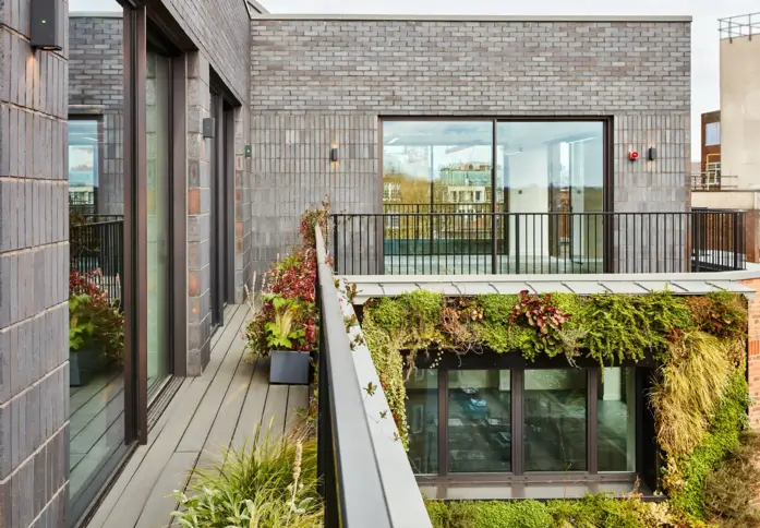 Balcony/terrace in Holbein Place, The Arterial Group Ltd (Belgravia)