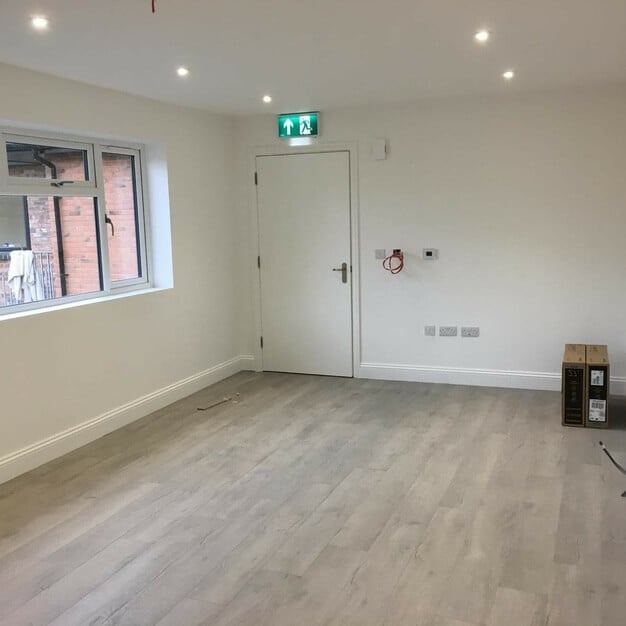 Unfurnished workspace - 2a, Outsourced Acc, Croydon, CR0 - London