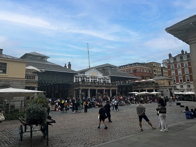 Covent Garden Piazza near business centres