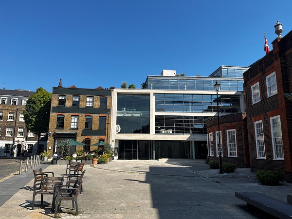 modern business centre in farringdon