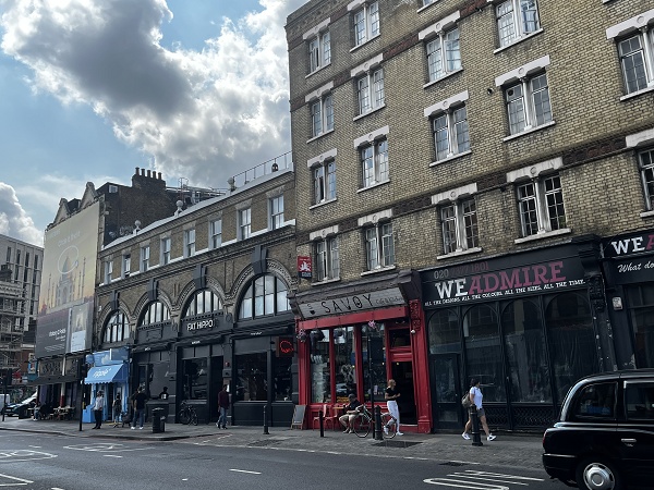 Shops and restaurants in Shoreditch