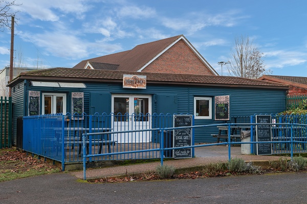 Lunch spot near offices