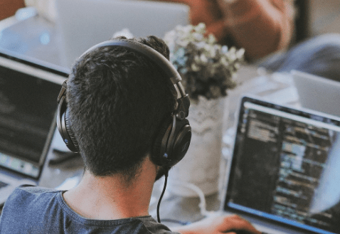 A Third Of Millennials Choose Jobs Based On Office Environment