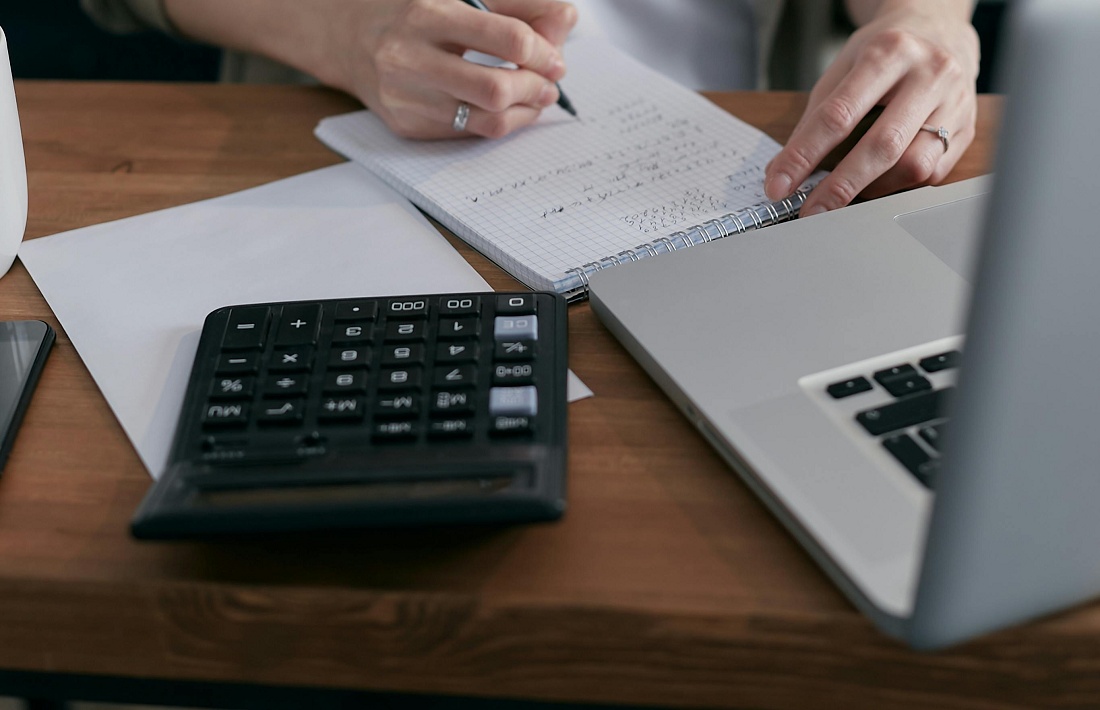 8 Steps to Help Calculate Your Budget for Office Space