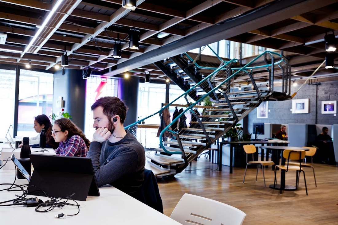 coworking spaces and startups begin to rise