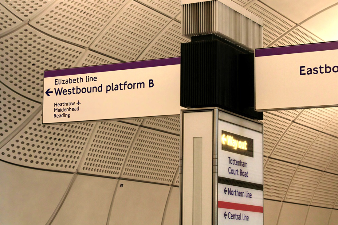 Elizabeth Line Tottenham Court Road